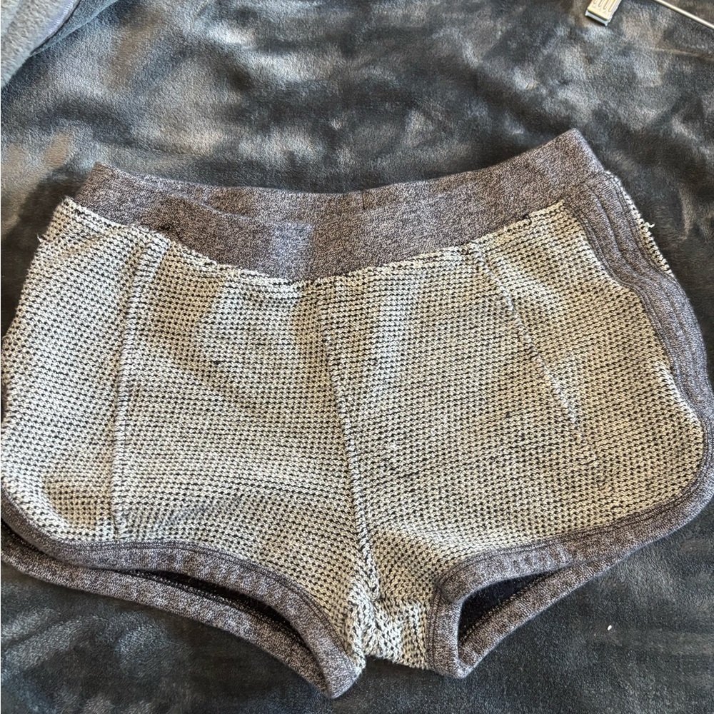 T by Alexander Wang Printed Woven Mini Shorts Size Small‎